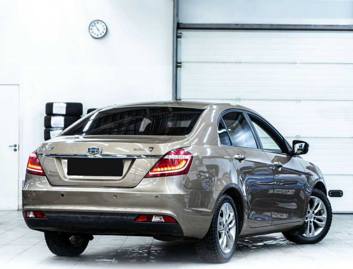 Geely Emgrand 7